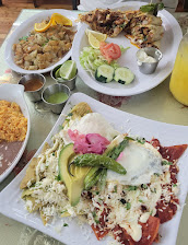 Chilaquiles Con Huevo Divorciados
