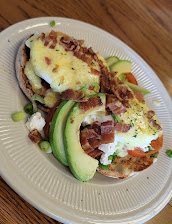 Eggs Benedict