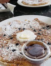 Blueberry Crunch Pancakes