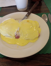 Eggs Benedict