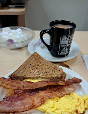 Bacon And Egg With Wheat Toast