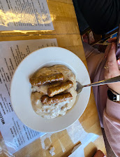 Biscuits And Sausage Gravy