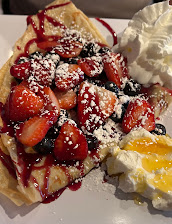 Berry Crepe